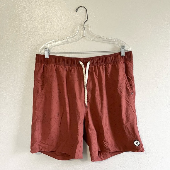 Vuori Shorts Vuori Red Currant Speckled Kore Shorts Xxl Poshmark